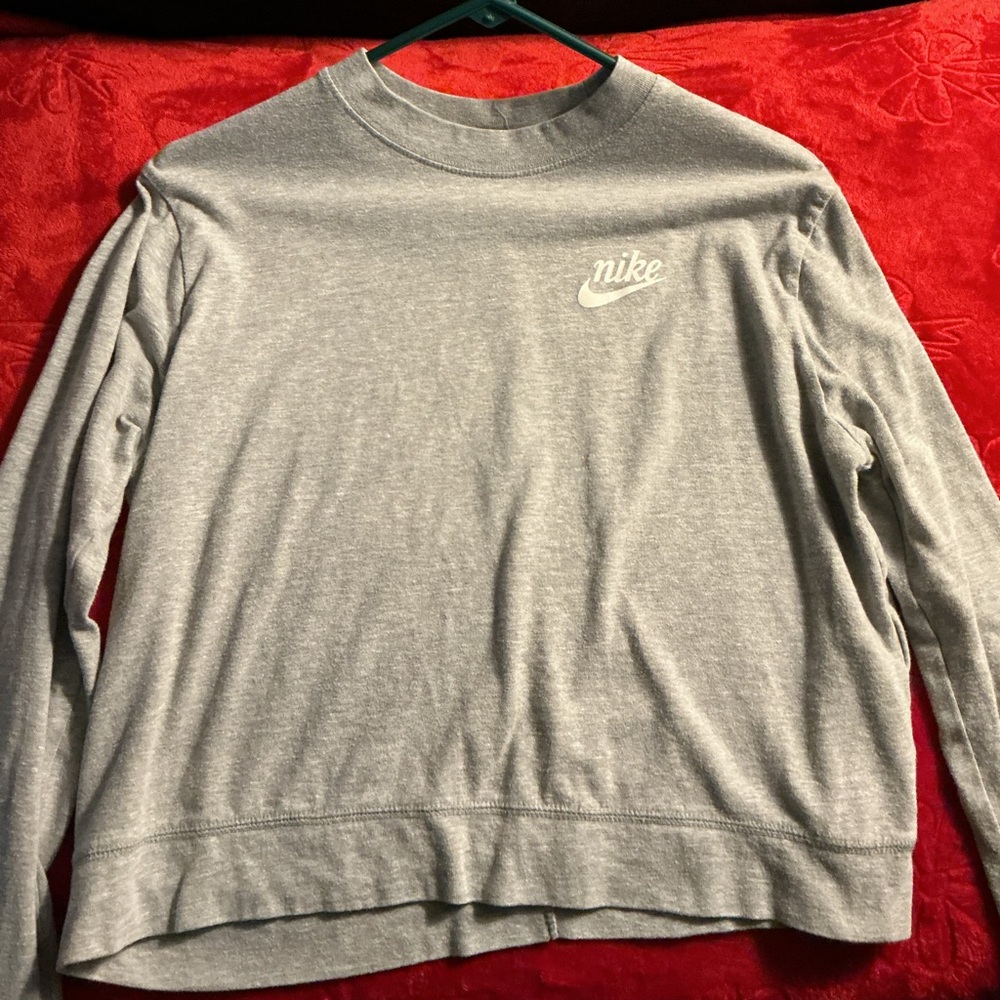Nike Heather Gray Crewneck